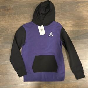 Jordan Kids Large swearshirt. NWT